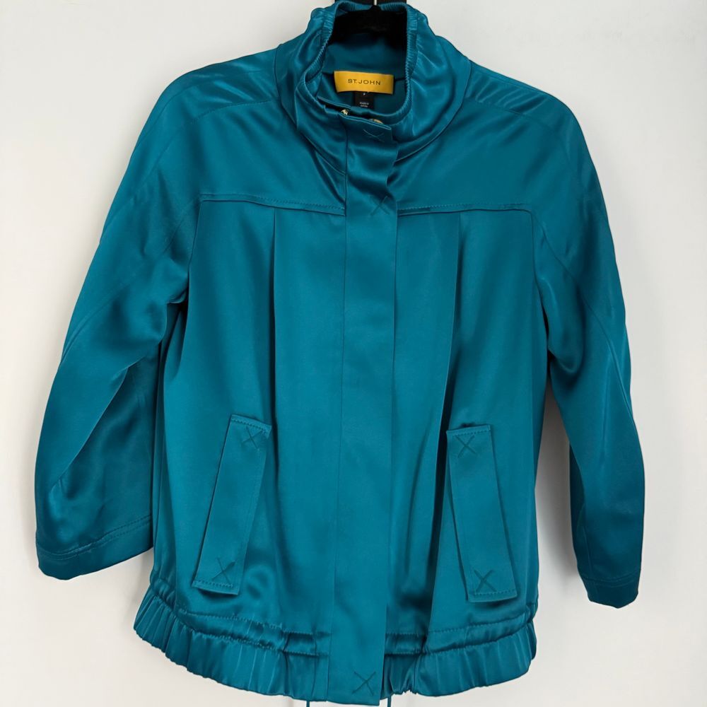 St. John Jacket‎ Size P
